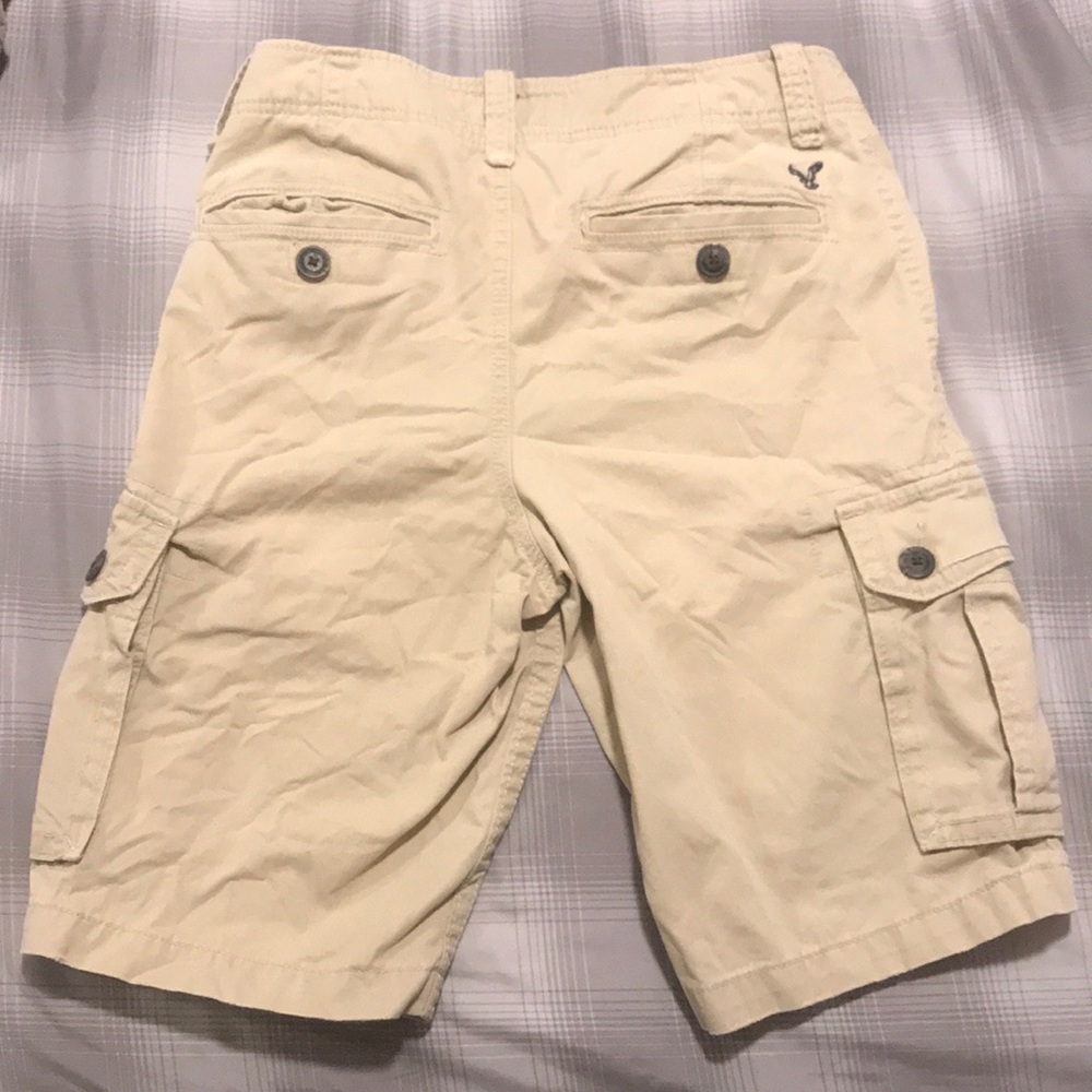 American Eagle Cargo Shorts - Picture 5 of 5